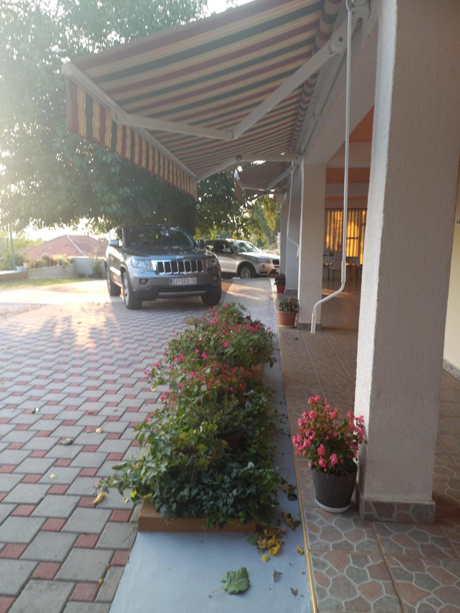 Apartmani Corleone Bilice Luaran gambar